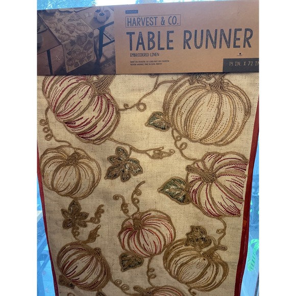 Harvest & Co. Embroidered Linen Table‎ Runner 14 x 72 Fall Thanksgiving Pumpkins - Picture 6 of 8